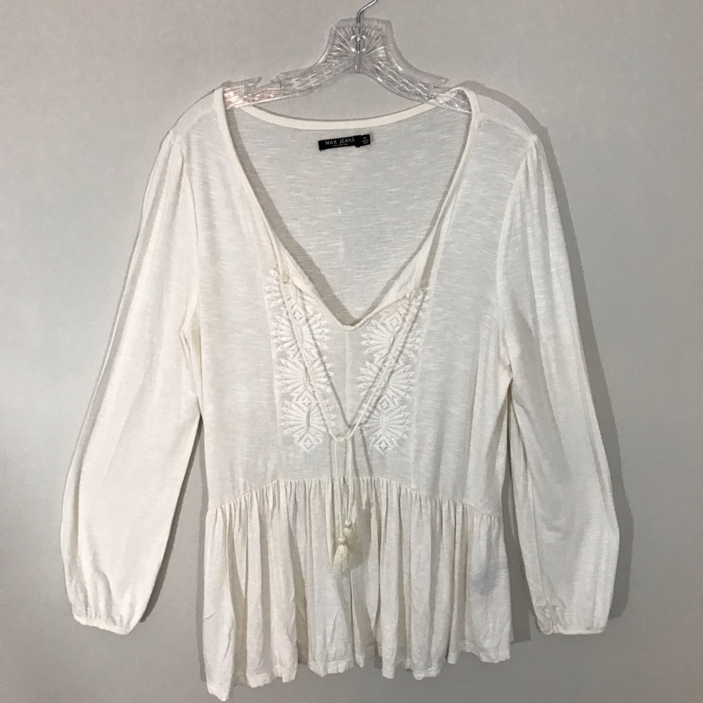 Max Jeans flowy cream colored top. Sz M.